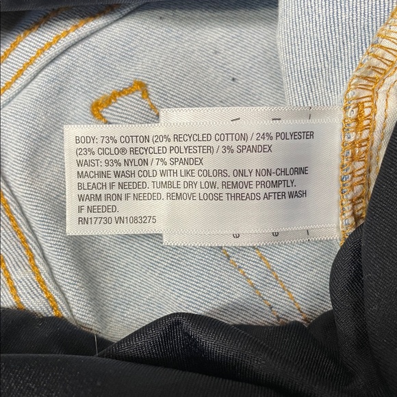 Isabel Maternity Denim Midi Shorts Size 8 | NWT - Picture 5 of 6